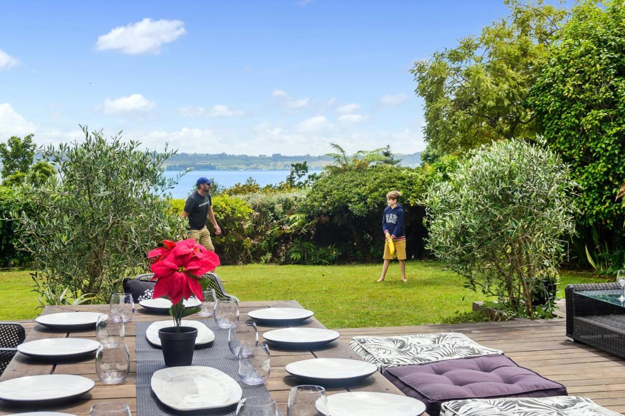 The Bird House - Kawaha Point, Rotorua. Stylish Six Bedroom Home With Space, Views And Relaxed Atmosphere Esterno foto